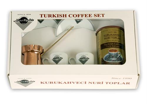 قهوة تركية و طاقمها